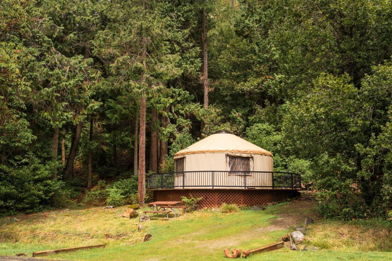 Redwood Meadows Rv Resort Crescent City Dış mekan fotoğraf