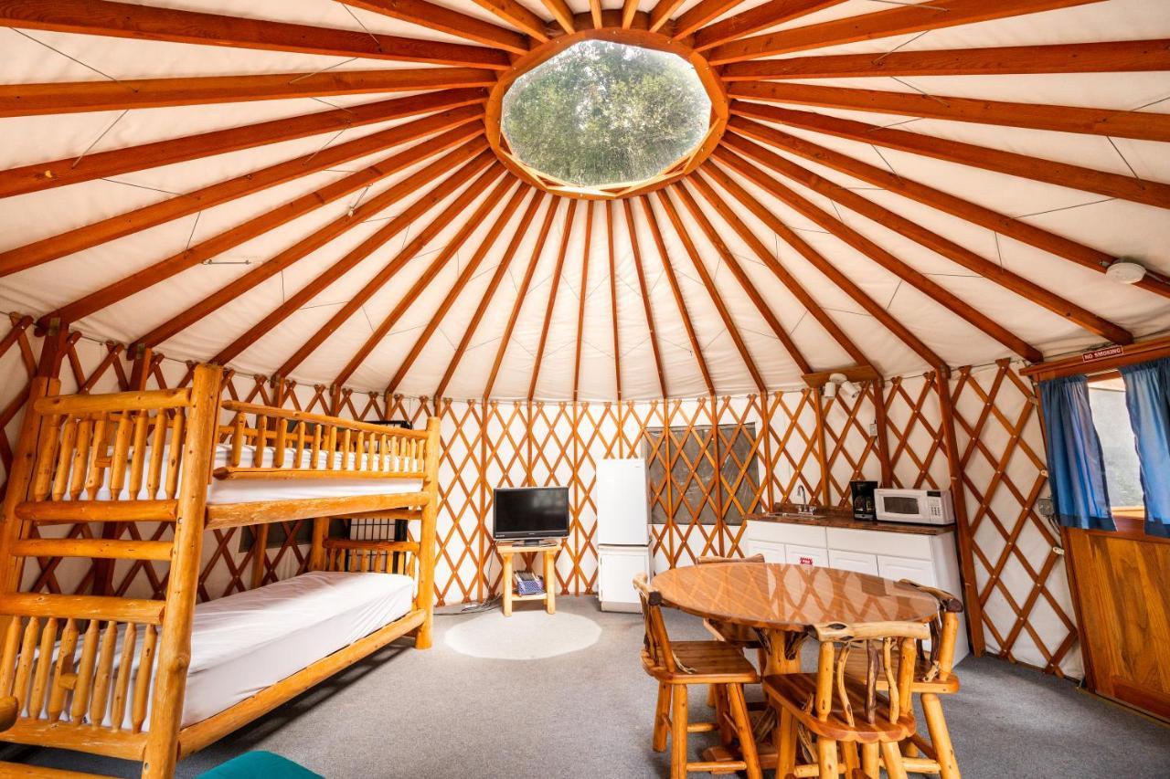 Redwood Meadows Rv Resort Crescent City Dış mekan fotoğraf