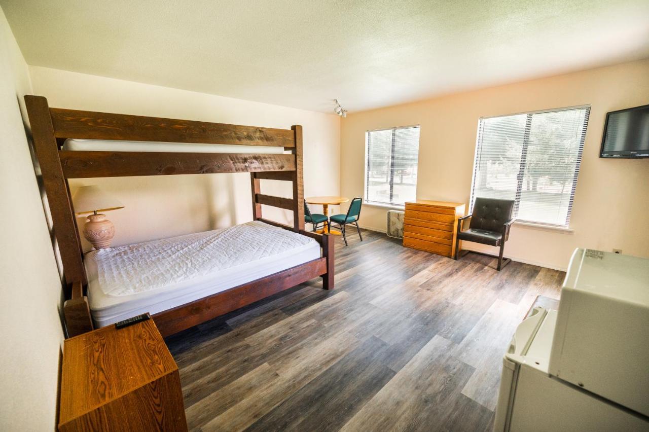 Redwood Meadows Rv Resort Crescent City Dış mekan fotoğraf